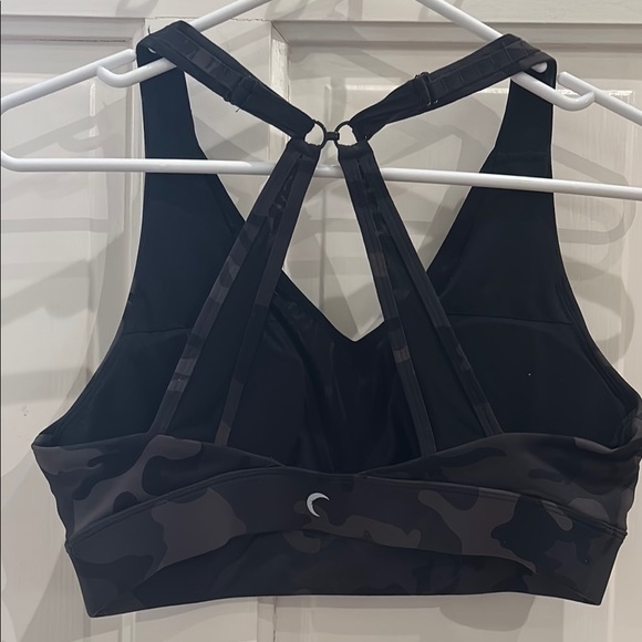 Zyia Camo Luxe Sports Bra - Picture 2 of 2